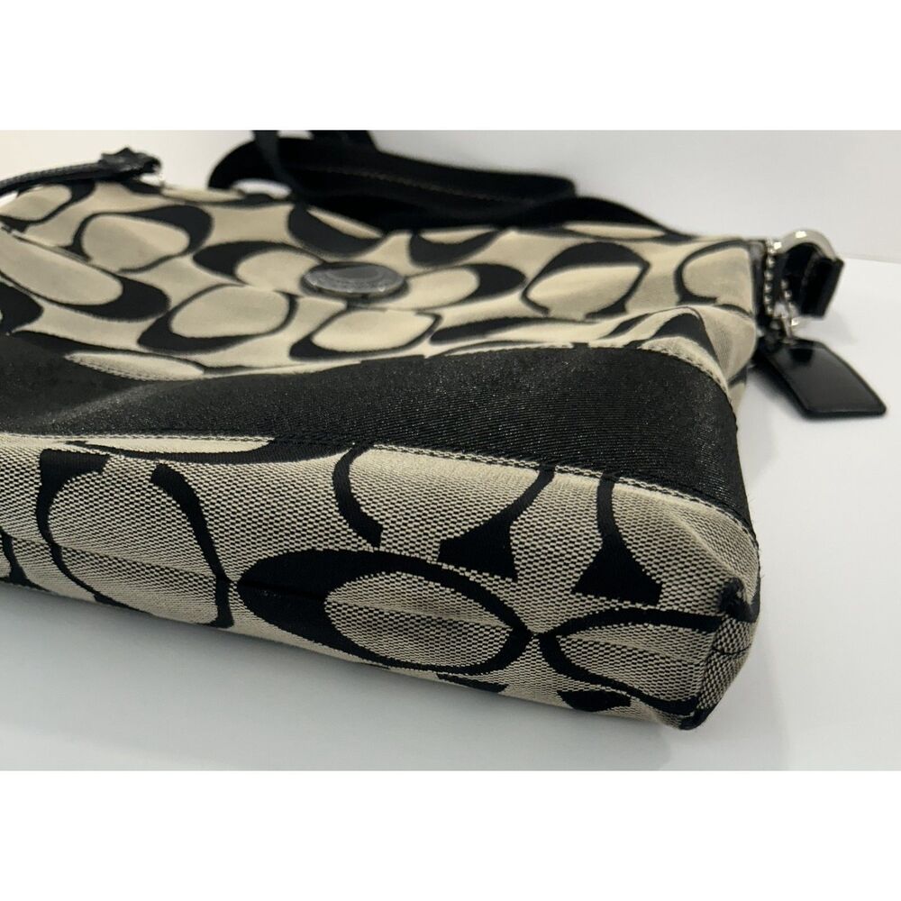 COACH Signature Stripe File Bag Crossbody Purse Black Grey Canvas F19220 - Picture 8 of 9